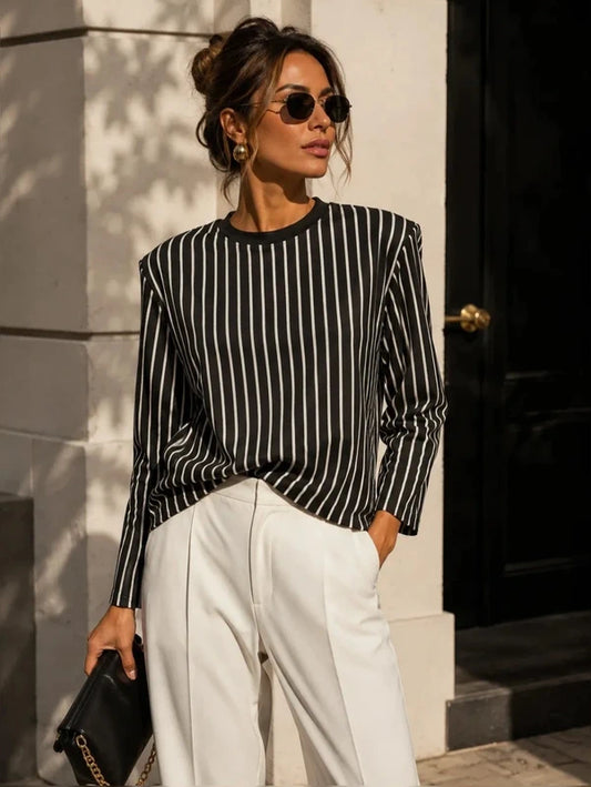 Pull rayé bleu & écru 🖤